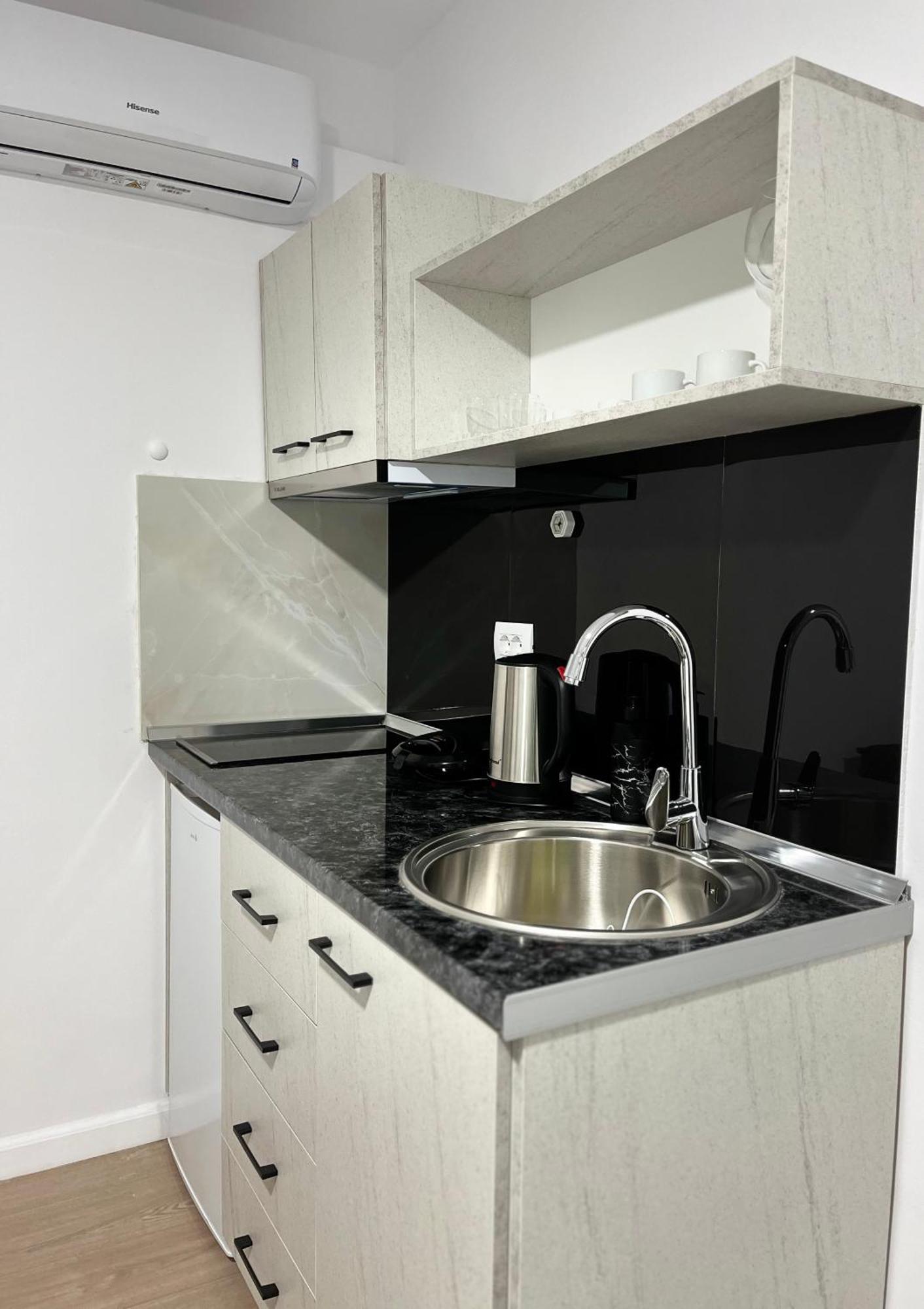 Viva Apartments Përmet Екстериор снимка